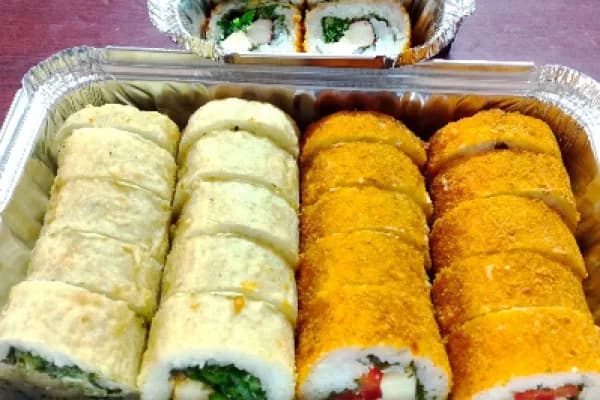 ¡50 piezas del mas rico sushi! No te quedes sin probar estas ricas piezas — Sushi Sand