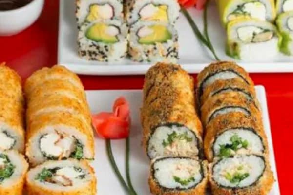 ¡Que suenen esos palillos! 40 piezas de sushi VIP — Akysushi