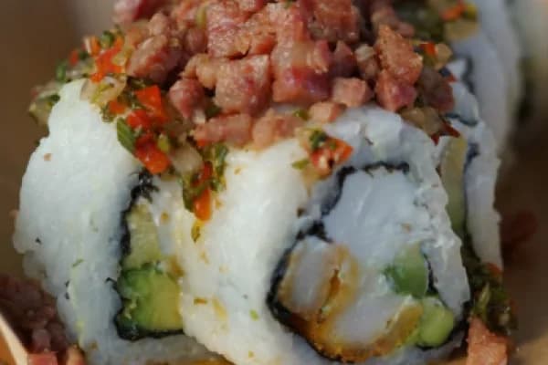 ¡10 piezas del mas rico sushi! No te quedes sin probar estas ricas piezas — Kaito Sushi