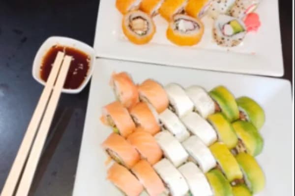 ¡Que suenen esos palillos! 100 piezas de sushi VIP — Sushi Nan