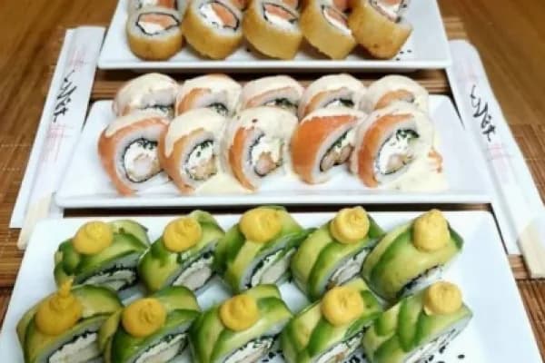 ¡Oportunidad única! 30 exquisitas piezas con mucho relleno — Tako Nikkei
