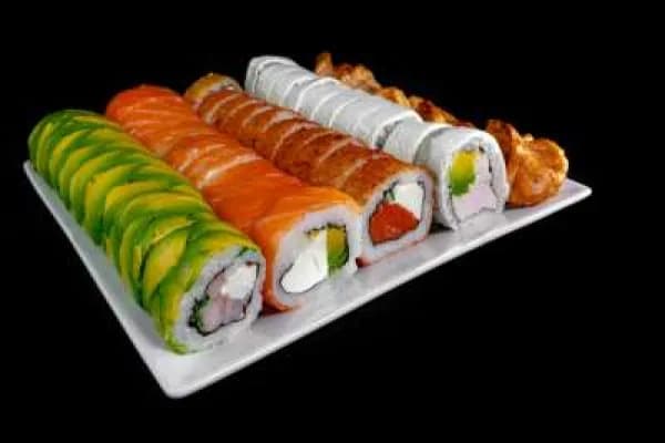¡Que suenen esos palillos! 45 piezas de sushi VIP — Mary’s Sushi rolls