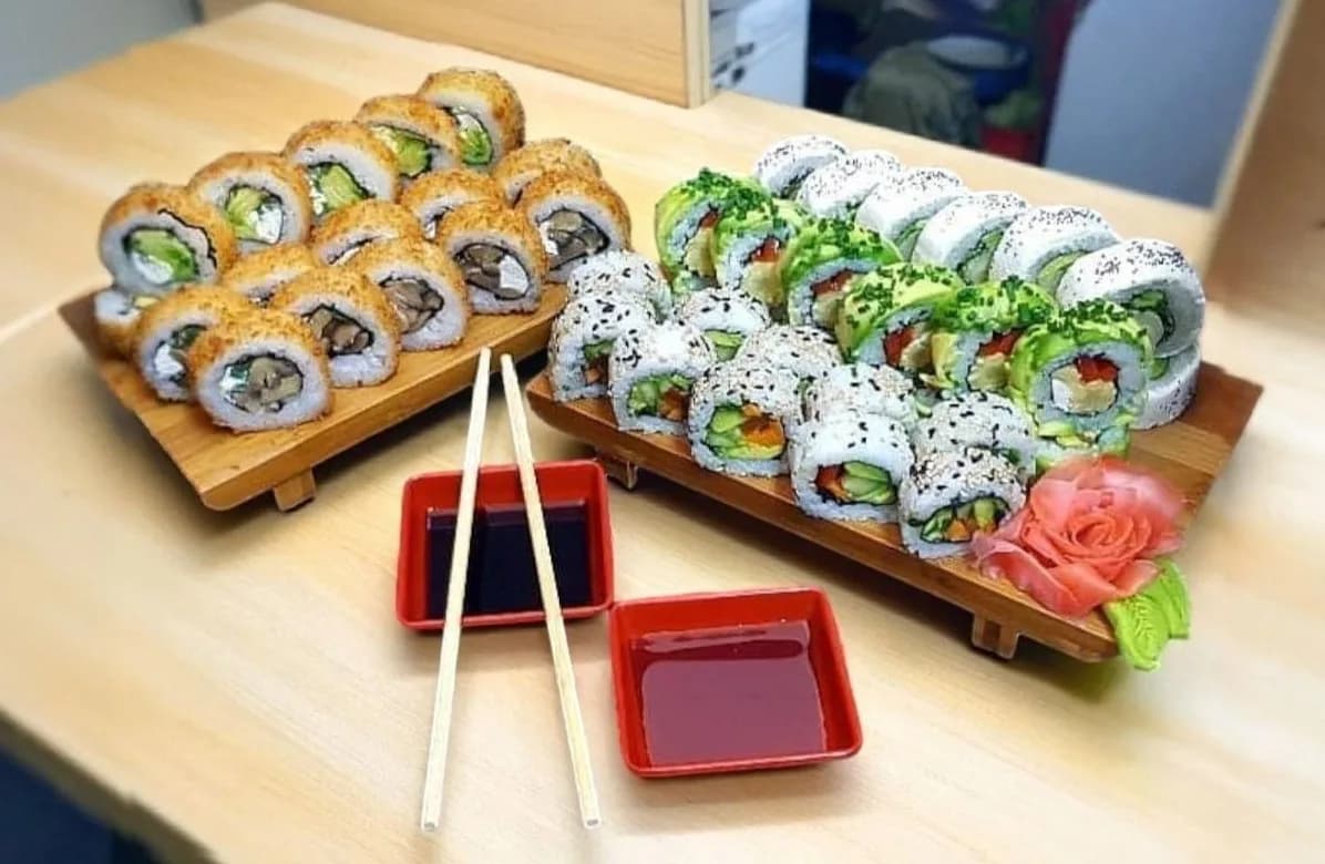 ¡Delicias imperdibles! 50 ricas piezas para compartir. No te lo pierdas — Giro Sushi