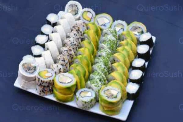¡Tremendo! 100 piezas de sushi para disfrutar en Bryan's Rolls — Bryans Rolls