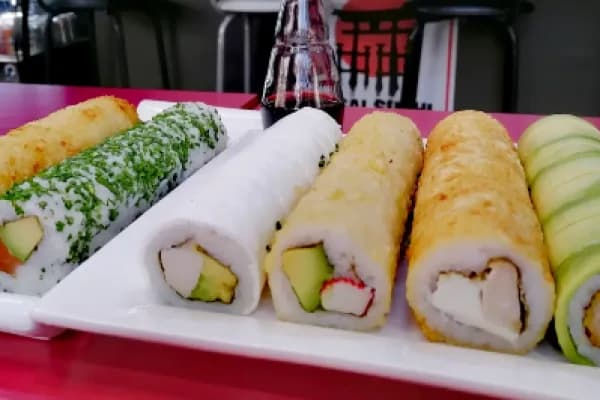 ¡Que suenen esos palillos! 60 piezas de sushi VIP — Yosai Sushi