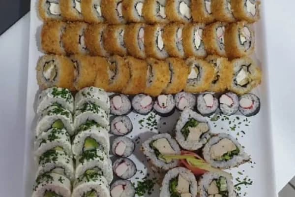 ¡Mix de sabores! No te puedes perder estas 100 ricas piezas — Ta Lico Sushi