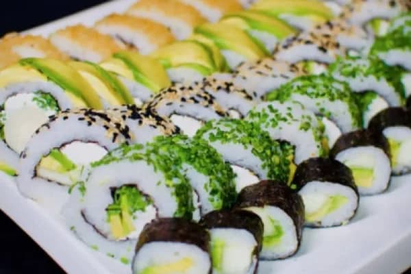 ¡Oferta imperdible de sushi! — Tako Nikkei